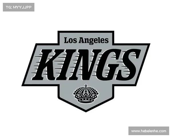 巴塞罗那换队徽背后的五大原因与品牌重塑策略解析